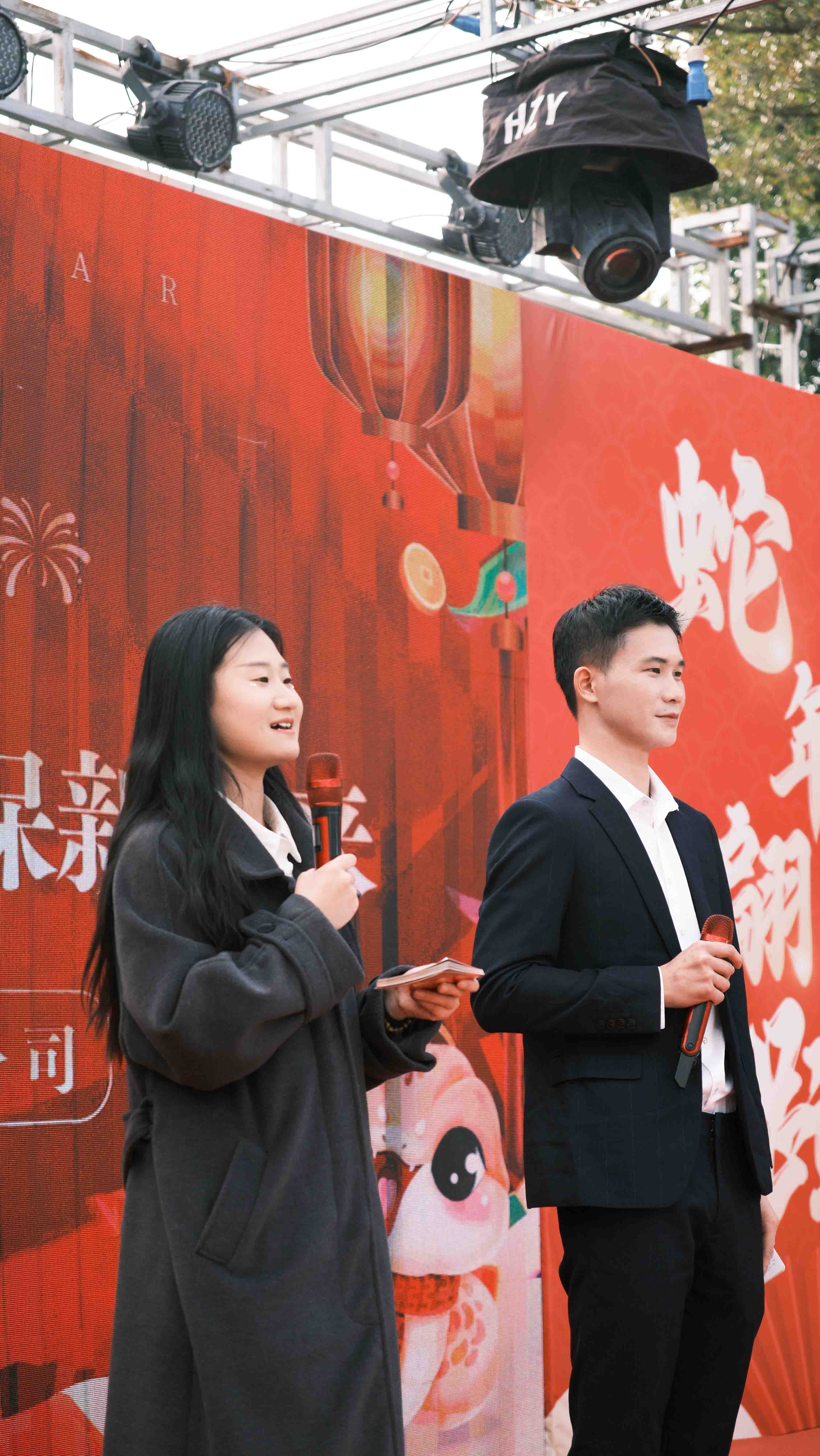久信達(dá)科技2024年年會(huì)圓滿(mǎn)落幕：感恩同行，共創(chuàng)環(huán)保新未來(lái)，乘風(fēng)破浪，夢(mèng)想起航(圖4)